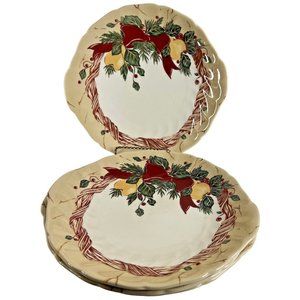 4 Wedgwood Home Amway Wreath Dinner Plates 1998 Made England Christmas Handle